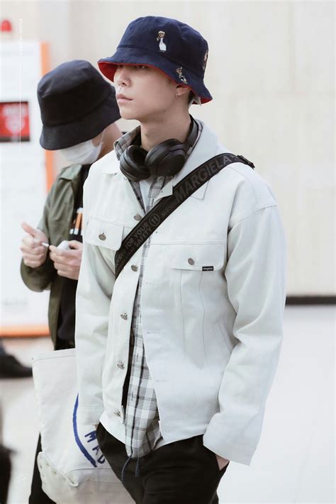 johnnys burberry